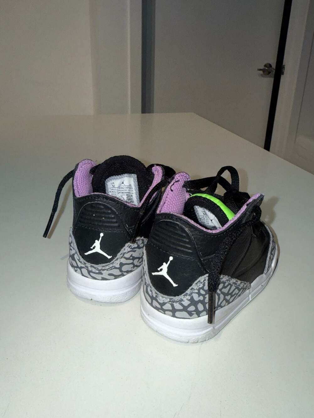 Jordan 3 Retro TD Black Electric Green Size 5C